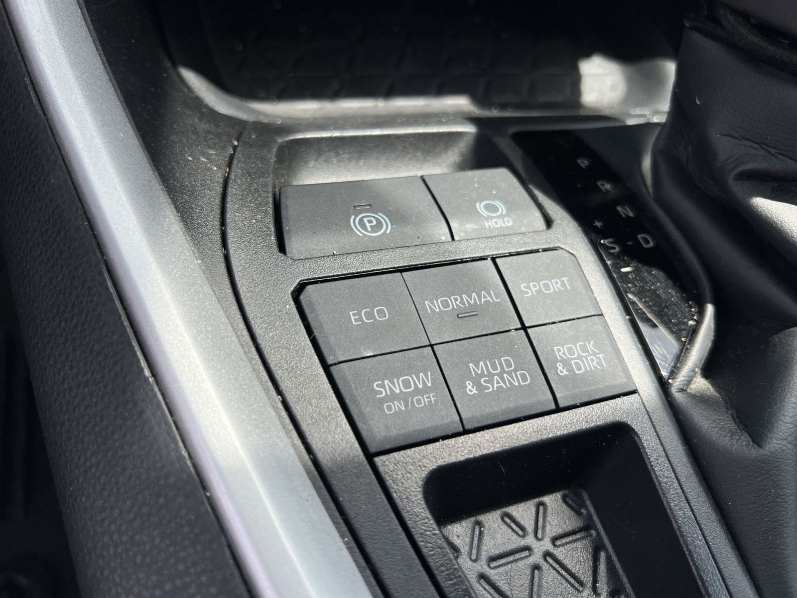 Used 2024 Toyota RAV4 XLE Premium w/ Weather Package AWD/4WD image 25
