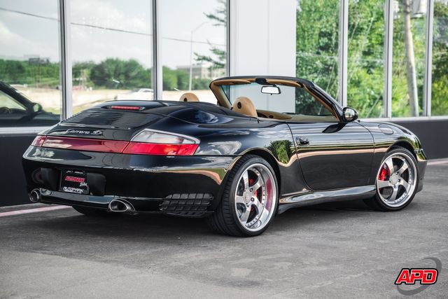 Used 2004 Porsche 911 Carrera 4S AWD/4WD image 38