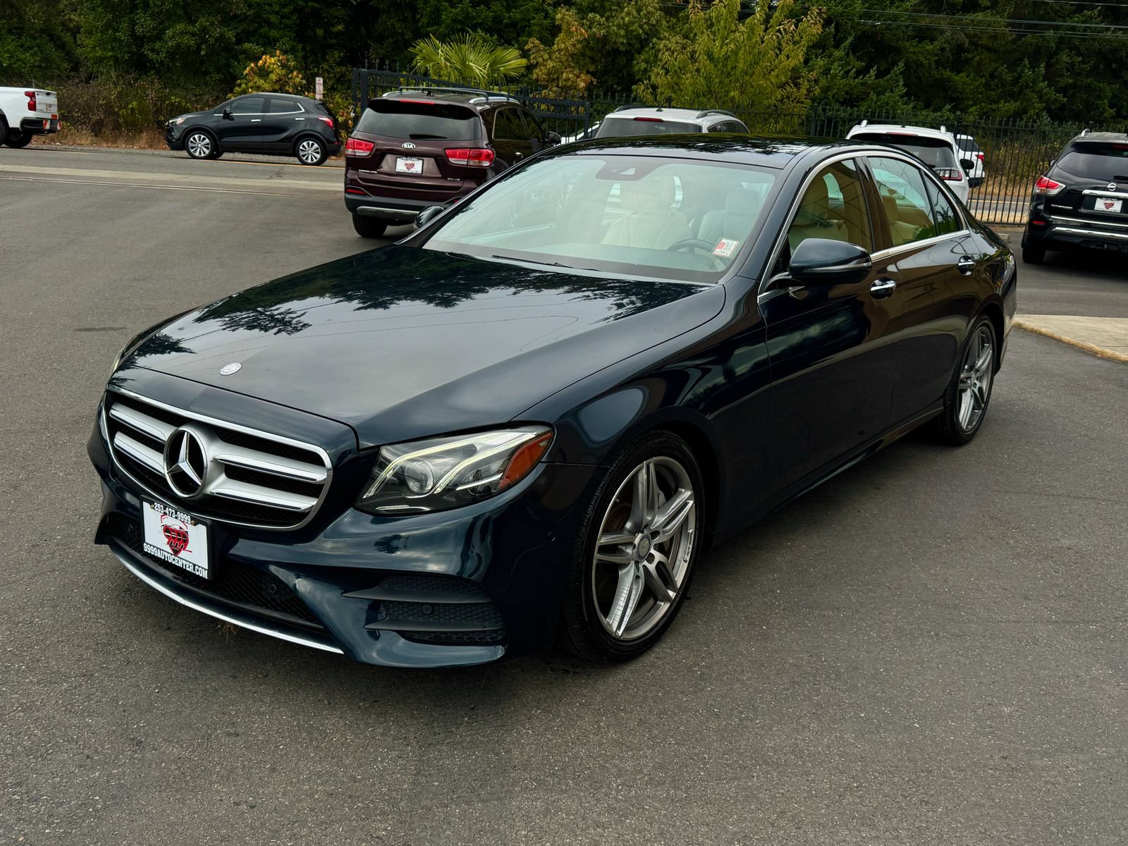 Used 2017 Mercedes-Benz E 300 image 3