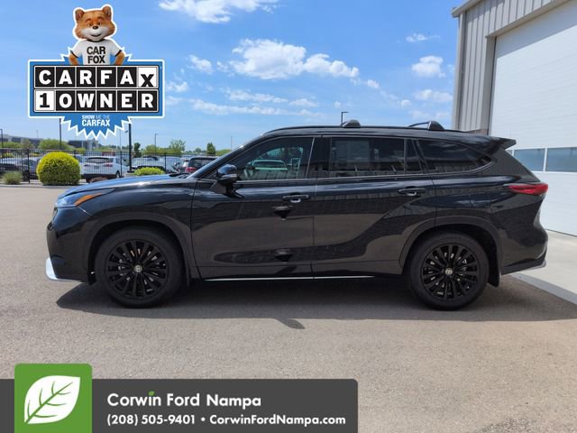 Used 2023 Toyota Highlander XSE FWD image 6