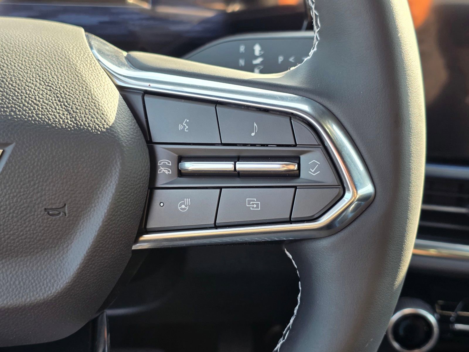 New 2026 Chevrolet Equinox EV LT image 31