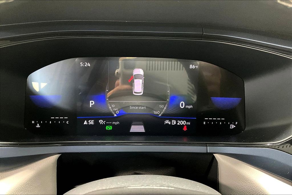 Used 2024 Volkswagen Taos SE image 25