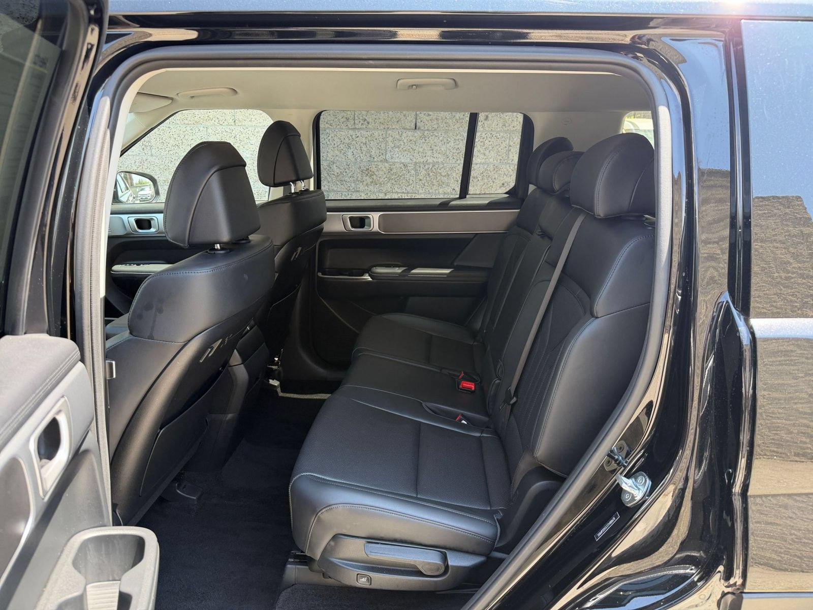 Used 2026 Hyundai Santa Fe SEL AWD/4WD image 26