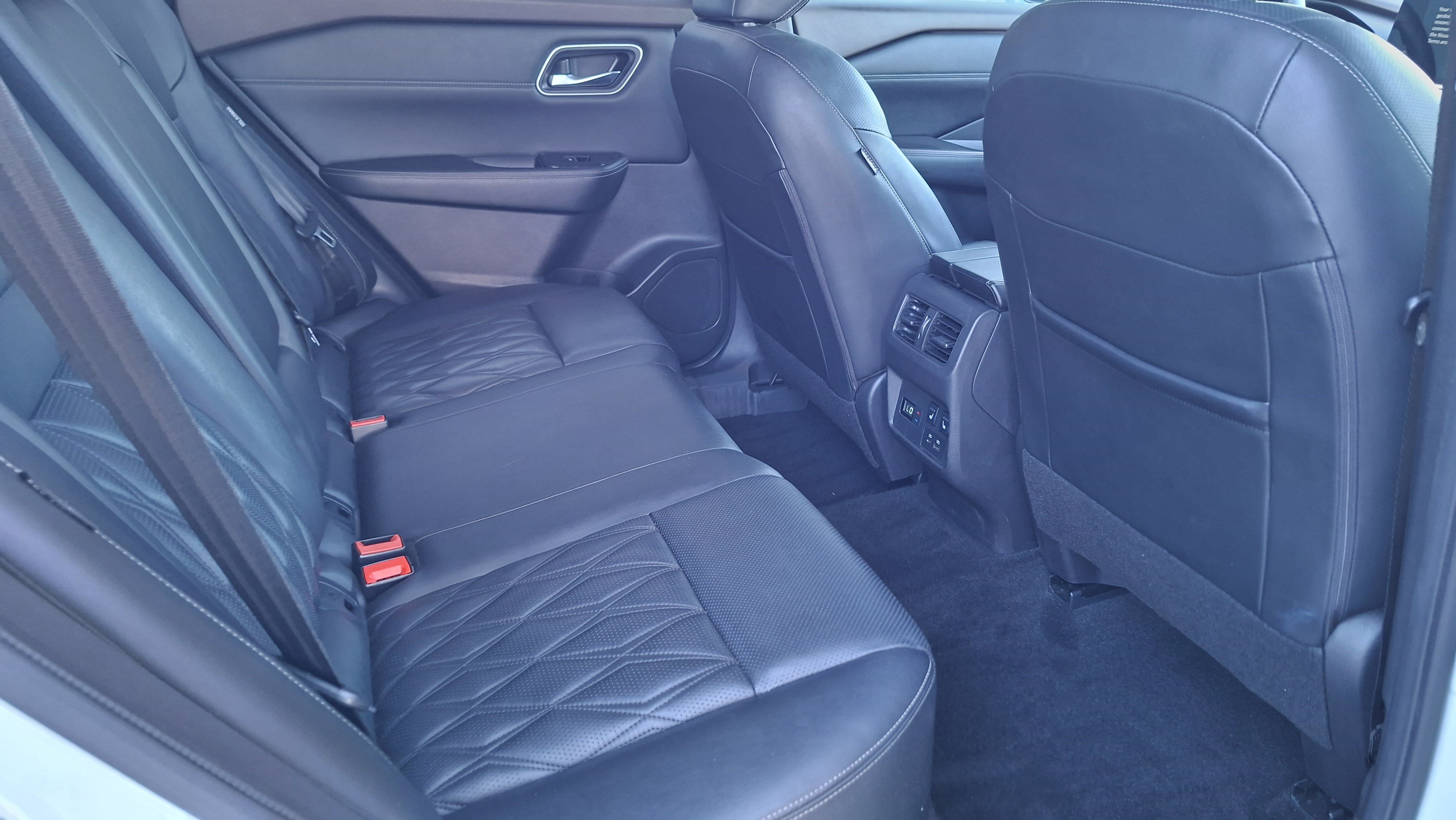 Certified 2023 Nissan Rogue Platinum w/ Platinum Premium Package FWD image 22
