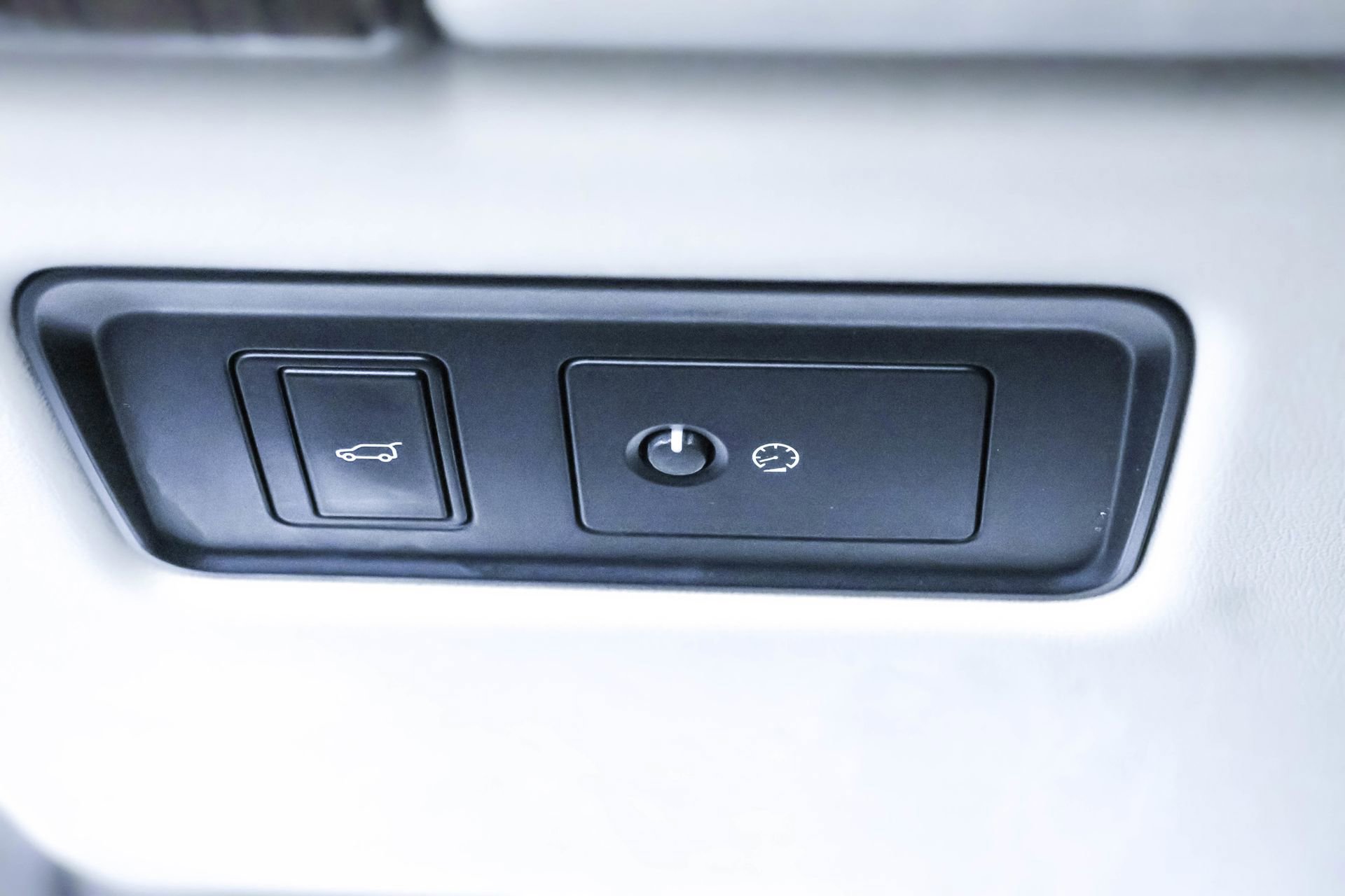 Used 2019 Land Rover Range Rover HSE image 44