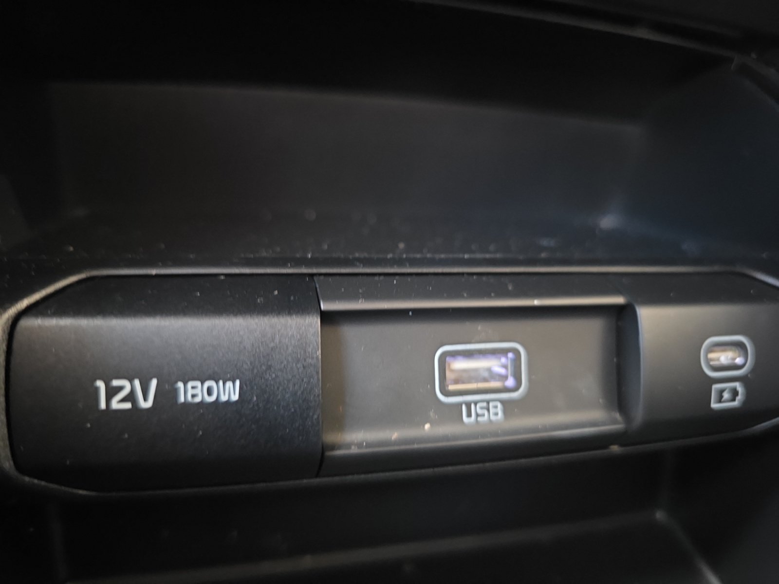 Certified 2024 Kia Telluride LX FWD image 18