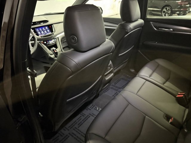 Used 2024 Cadillac XT5 Luxury w/ LPO, Floor Liner Package image 28