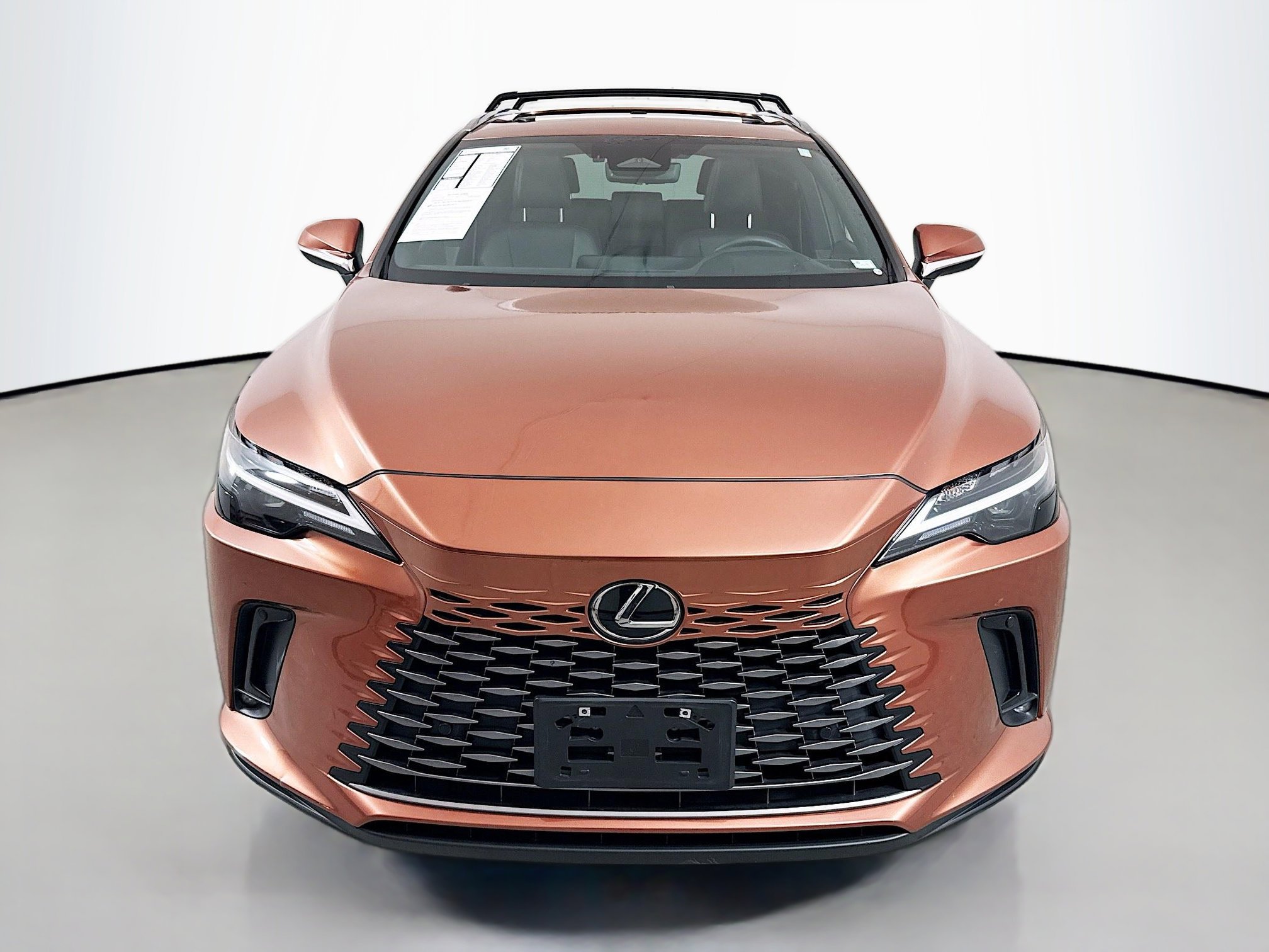Used 2023 Lexus RX 350 w/ Accessory Package (Z1) image 2