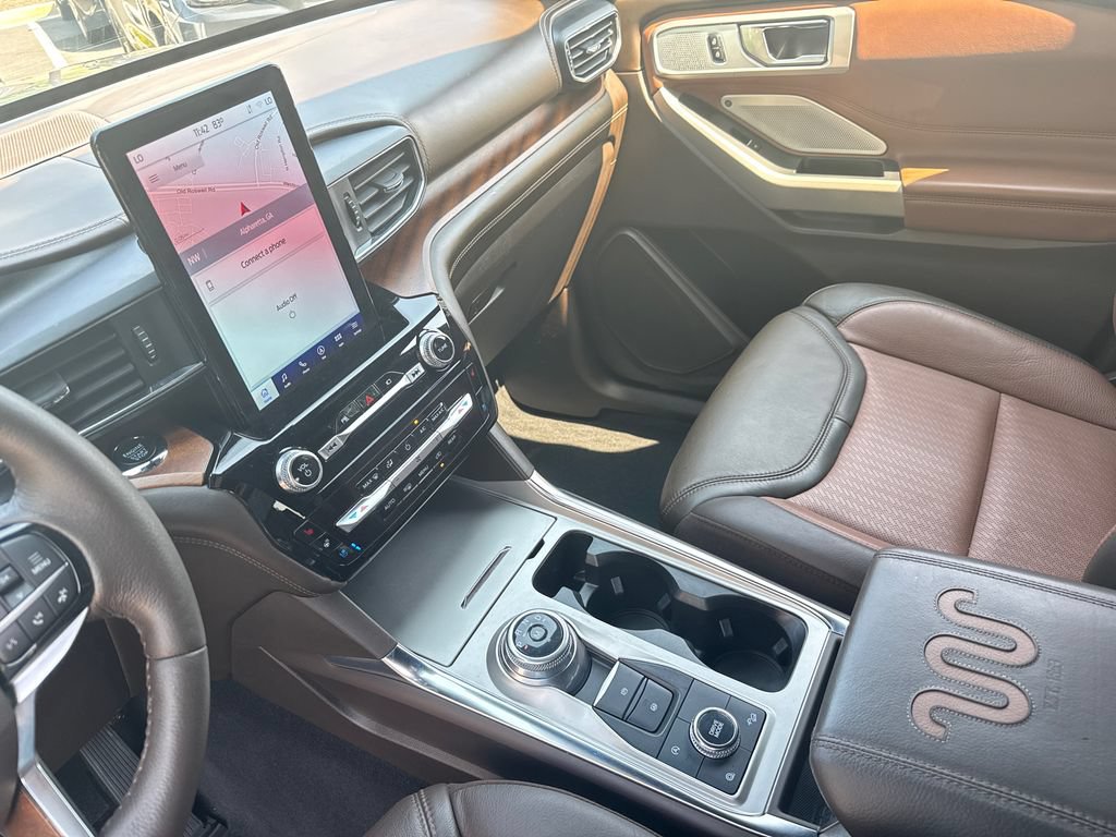 Used 2022 Ford Explorer King Ranch w/ Technology Package AWD/4WD image 29