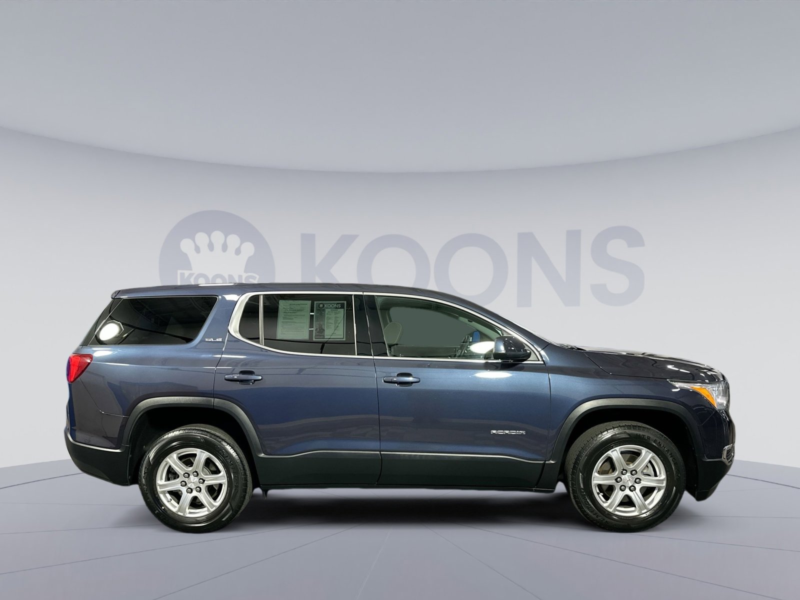 Used 2019 GMC Acadia SLE image 8