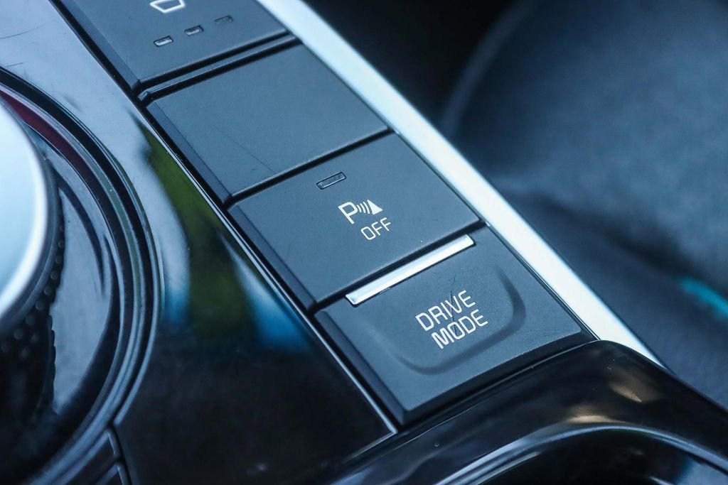 Used 2022 Kia Niro EX Premium image 37