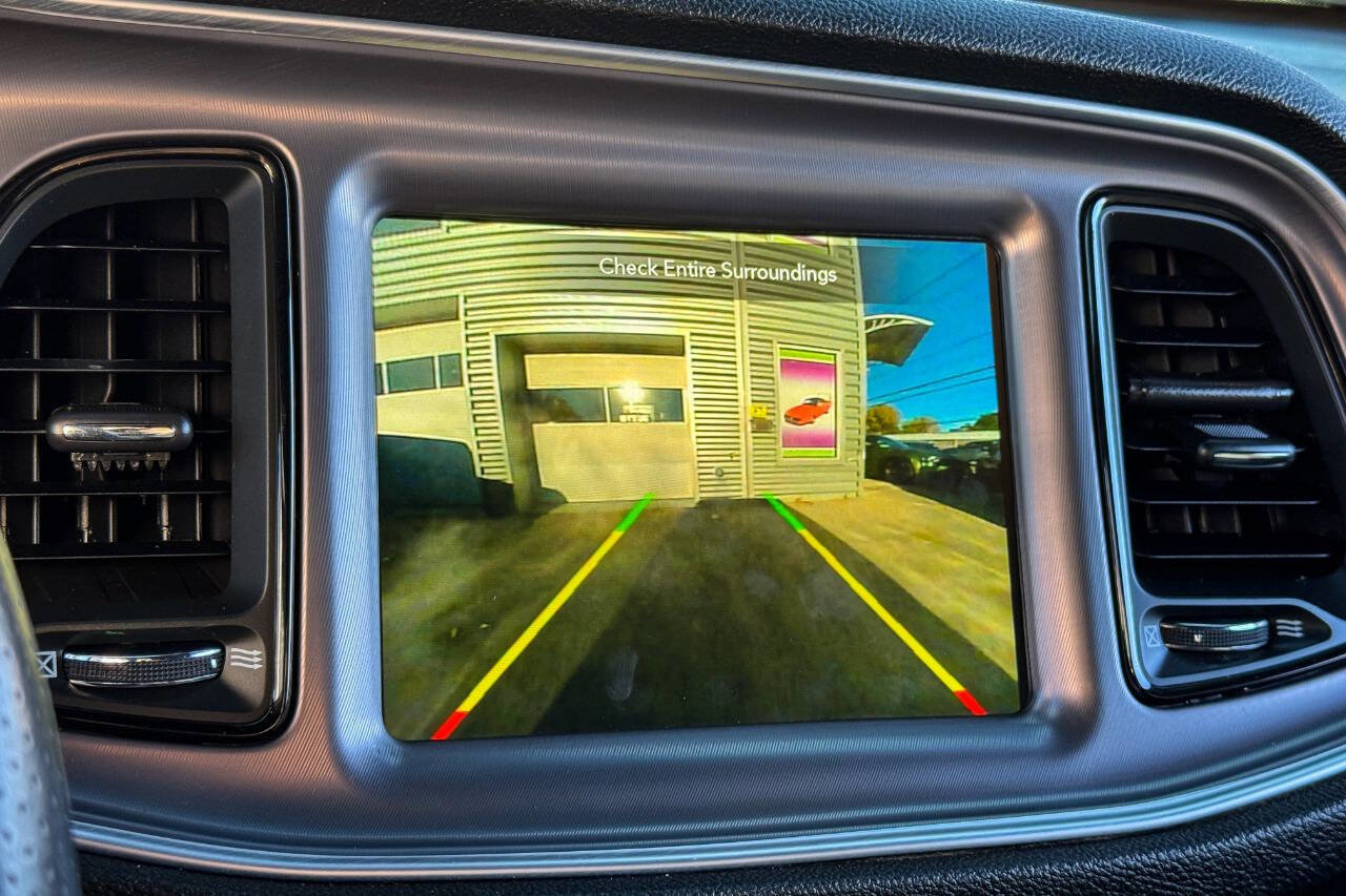 Used 2022 Dodge Challenger R/T Scat Pack w/ Shaker Package image 20