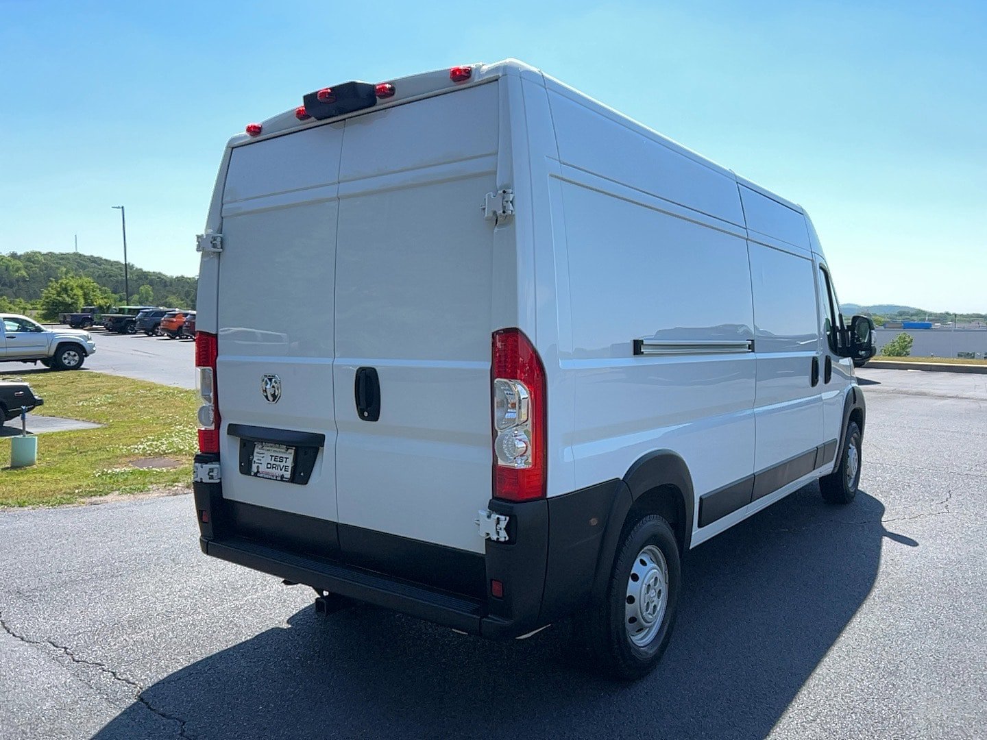 Used 2023 RAM ProMaster 2500 FWD image 5