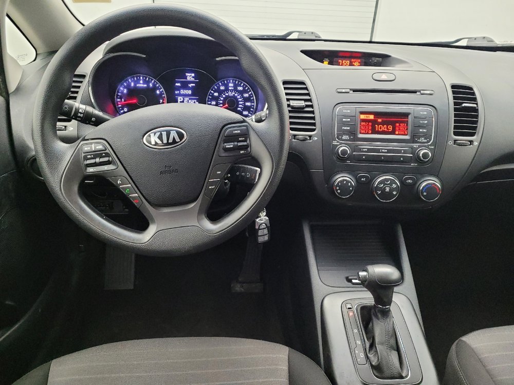 Used 2016 Kia Forte LX image 22