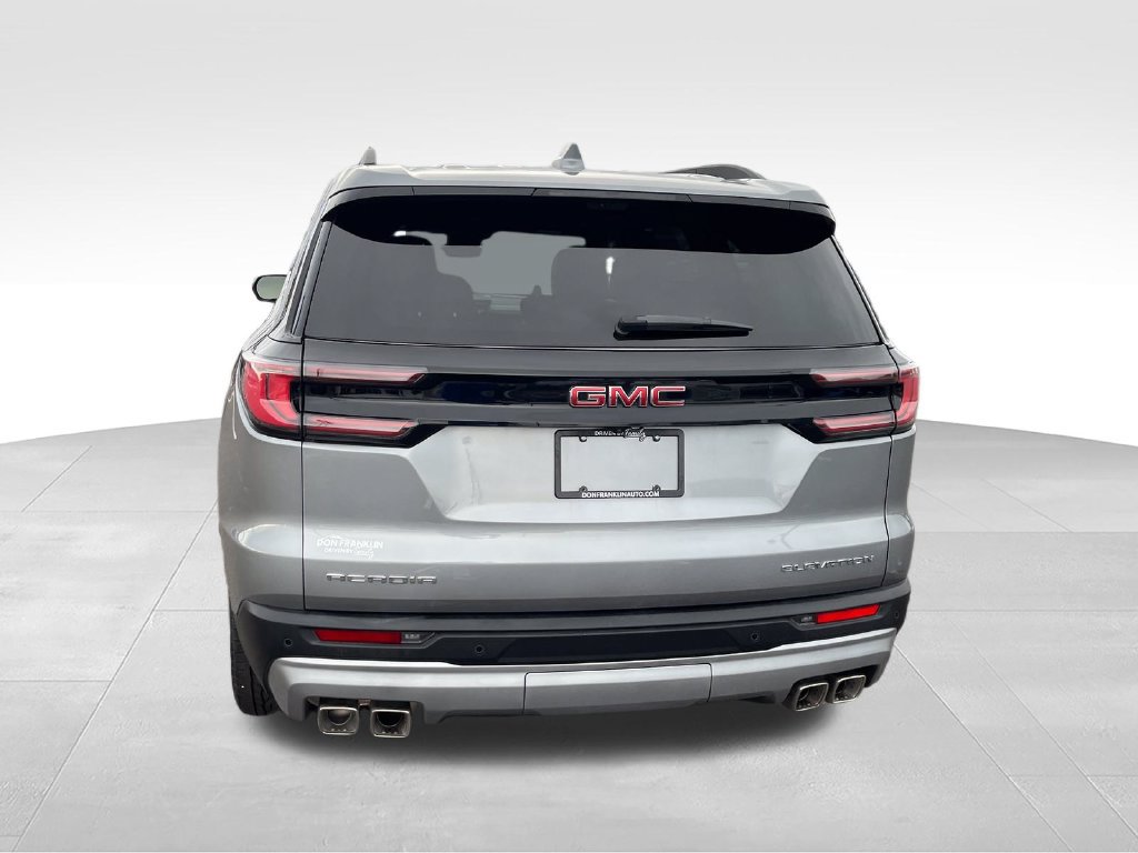 Used 2026 GMC Acadia Elevation w/ Elevation Premium Package FWD image 4