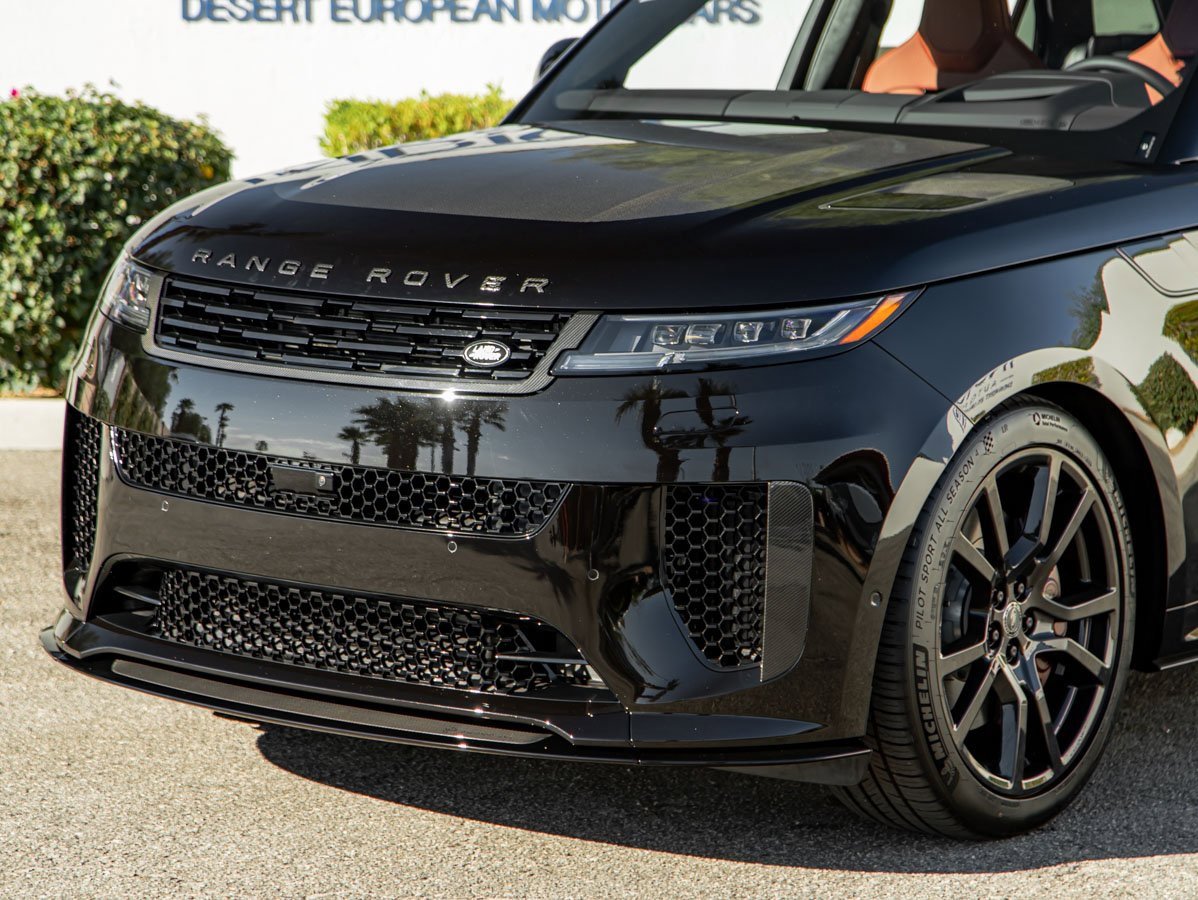 New 2024 Land Rover Range Rover Sport image 2