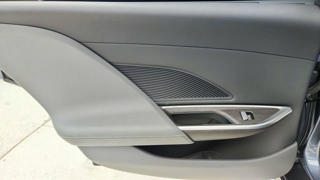 Used 2024 Lucid Air Touring AWD/4WD image 31