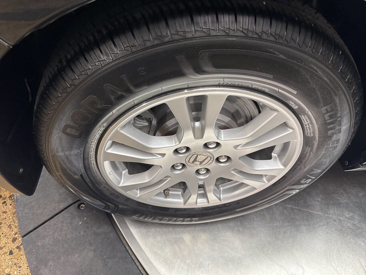 Used 2011 Honda Odyssey EX image 35