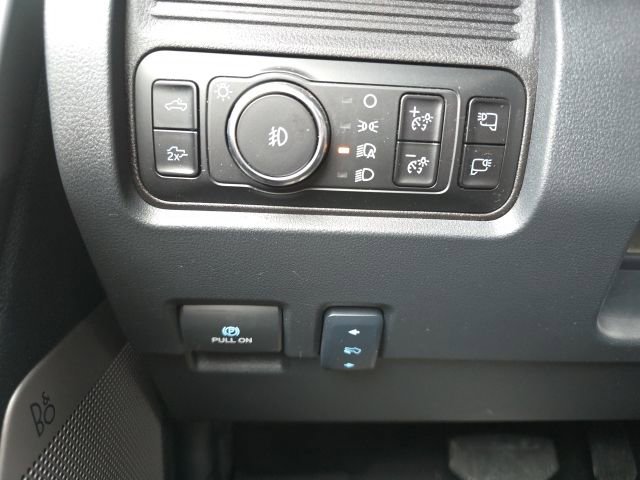 Certified 2025 Ford F350 Lariat image 25