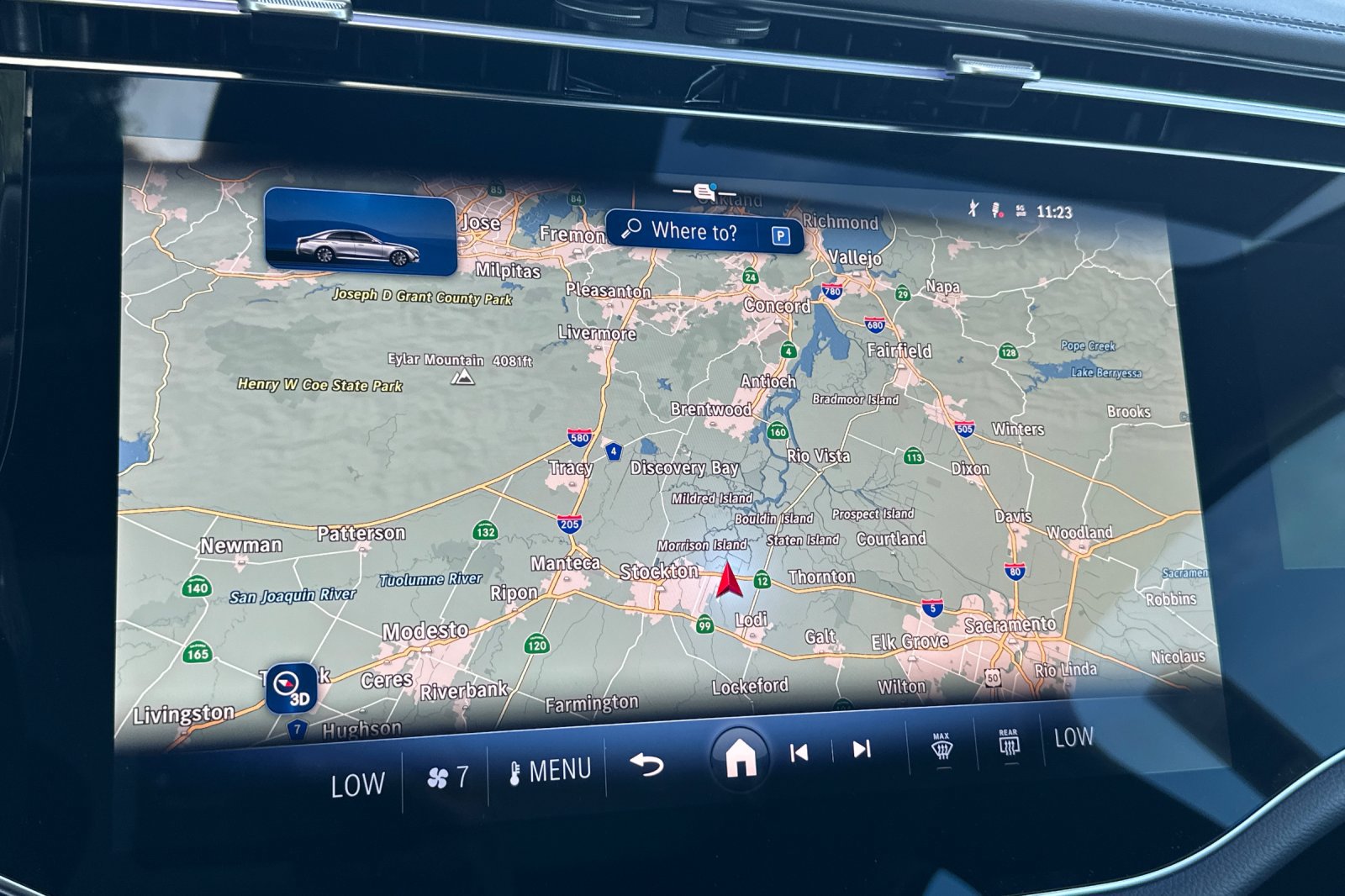 New 2026 Mercedes-Benz E 350 4MATIC Sedan image 18