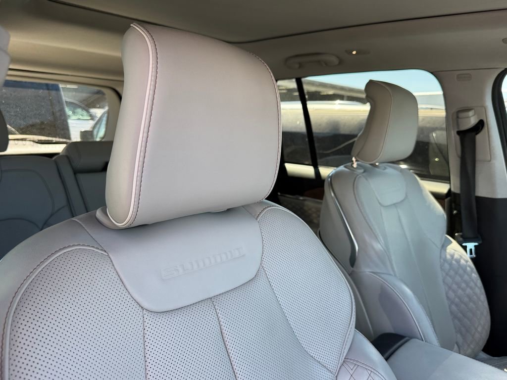 Certified 2022 Jeep Grand Cherokee Summit image 17