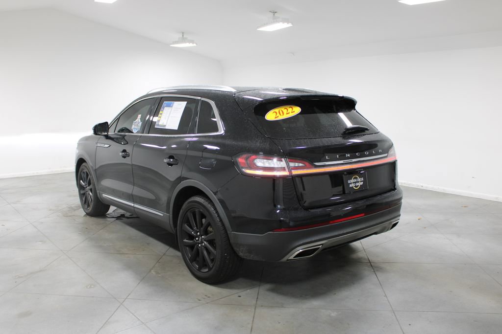 Used 2022 Lincoln Nautilus Reserve w/ Monochromatic Package image 7