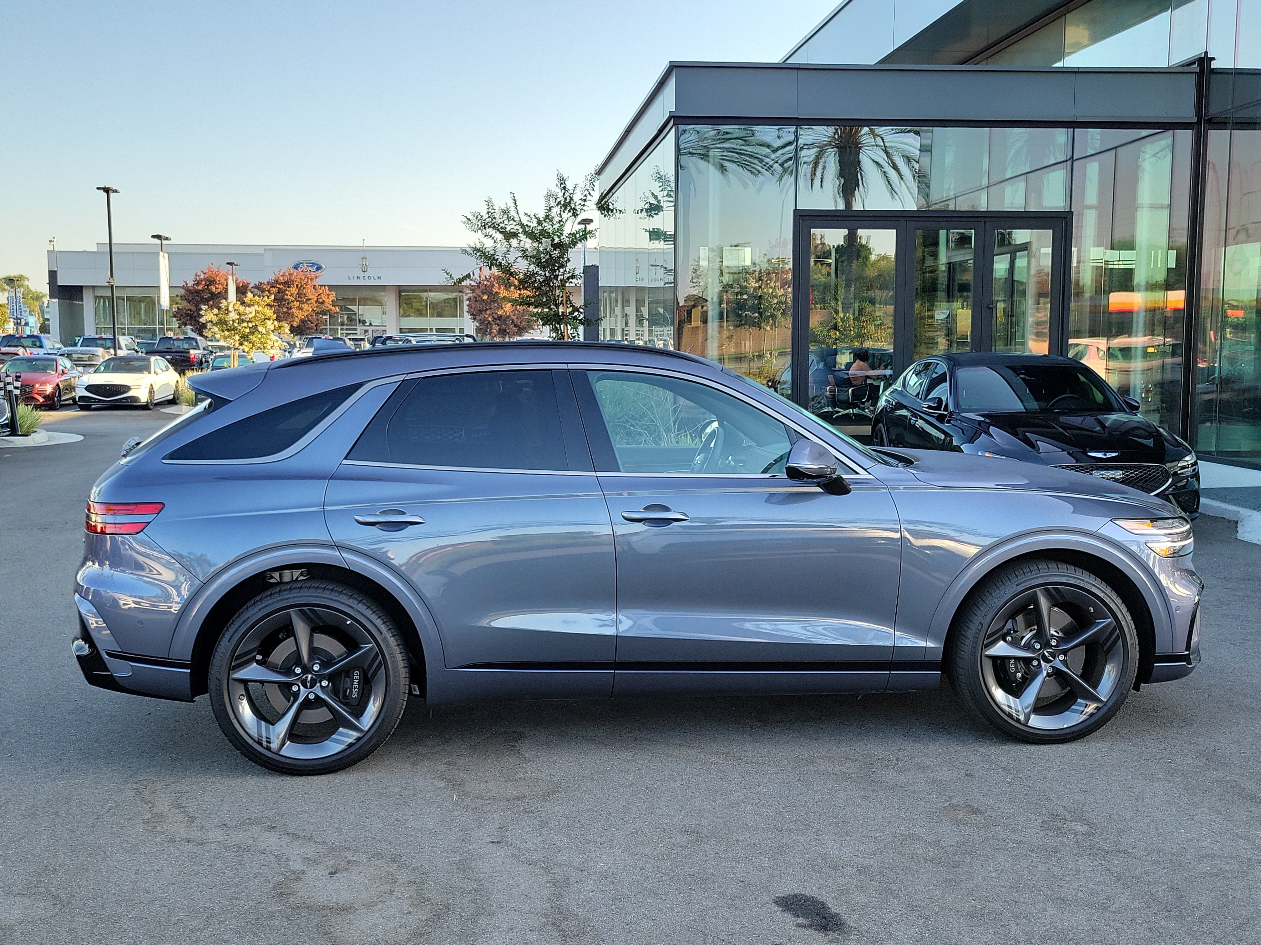 Certified 2026 Genesis GV70 2.5T Sport Prestige AWD/4WD image 6