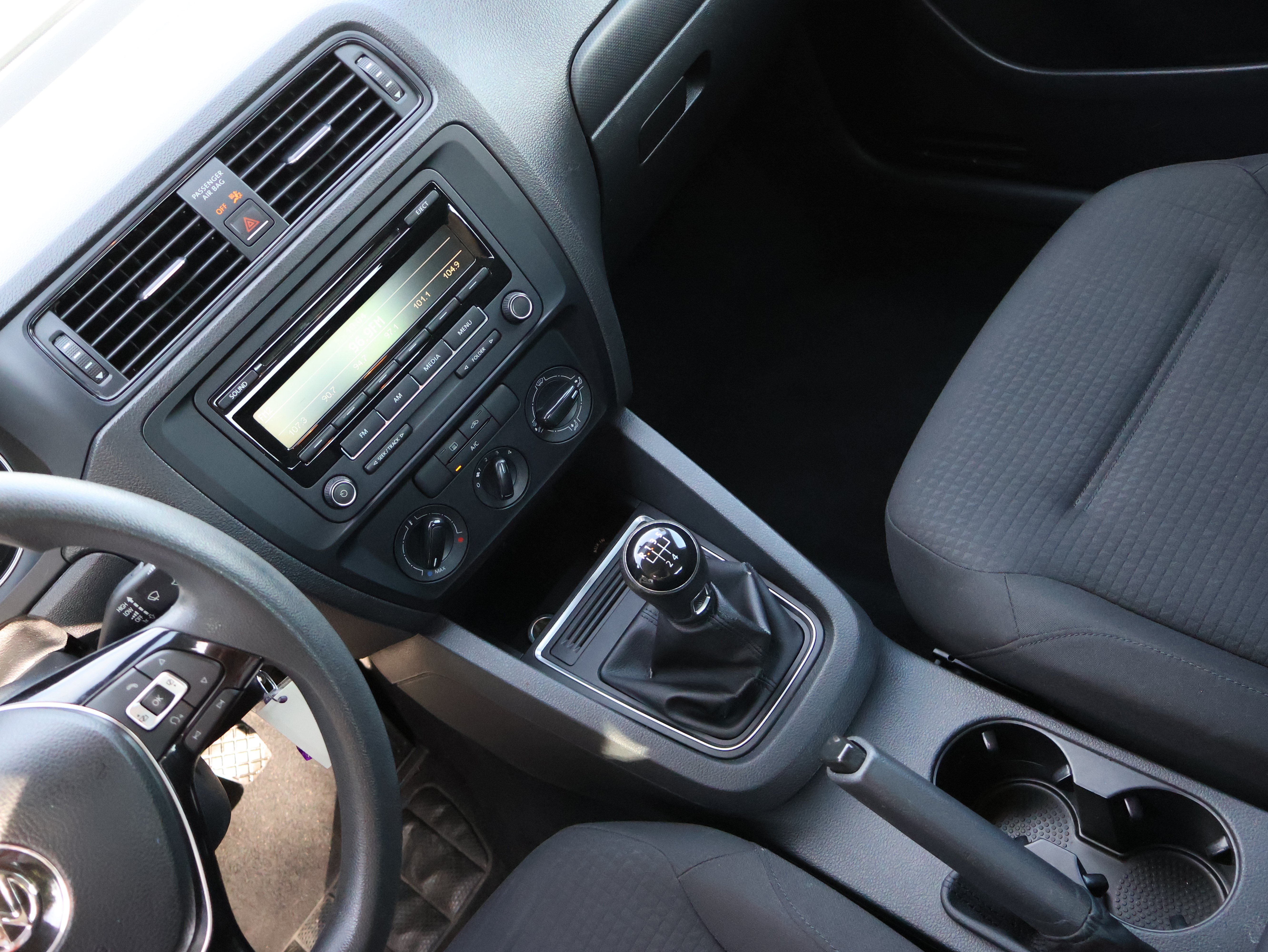 Used 2015 Volkswagen Jetta S FWD image 26