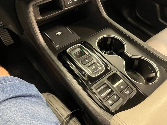 Used 2024 Honda Pilot Touring image 30