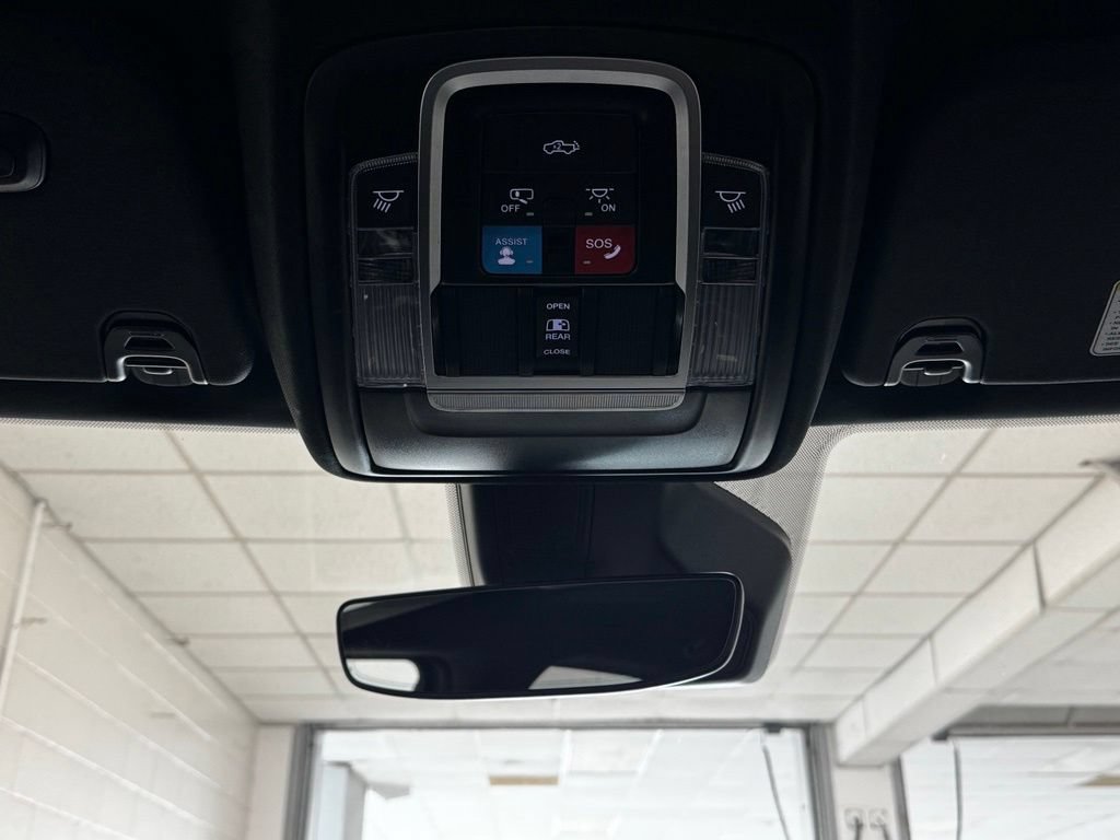 Certified 2025 RAM 1500 Big Horn RWD image 19