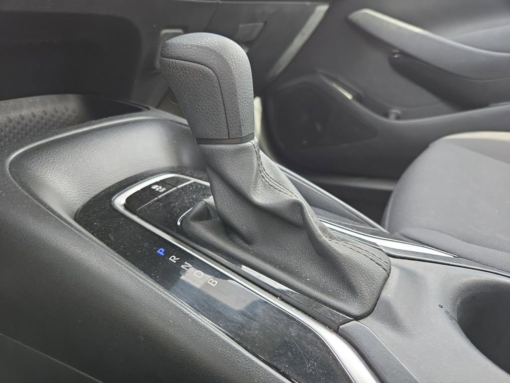 Used 2023 Toyota Corolla LE FWD image 21