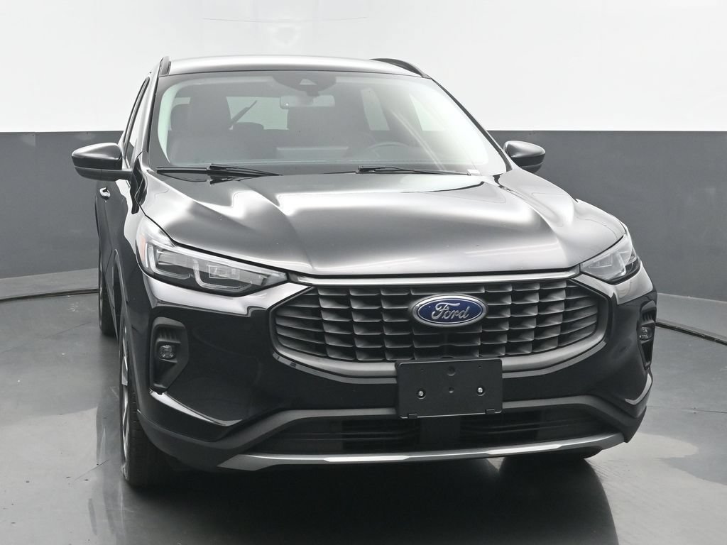Used 2025 Ford Escape Platinum AWD/4WD image 8
