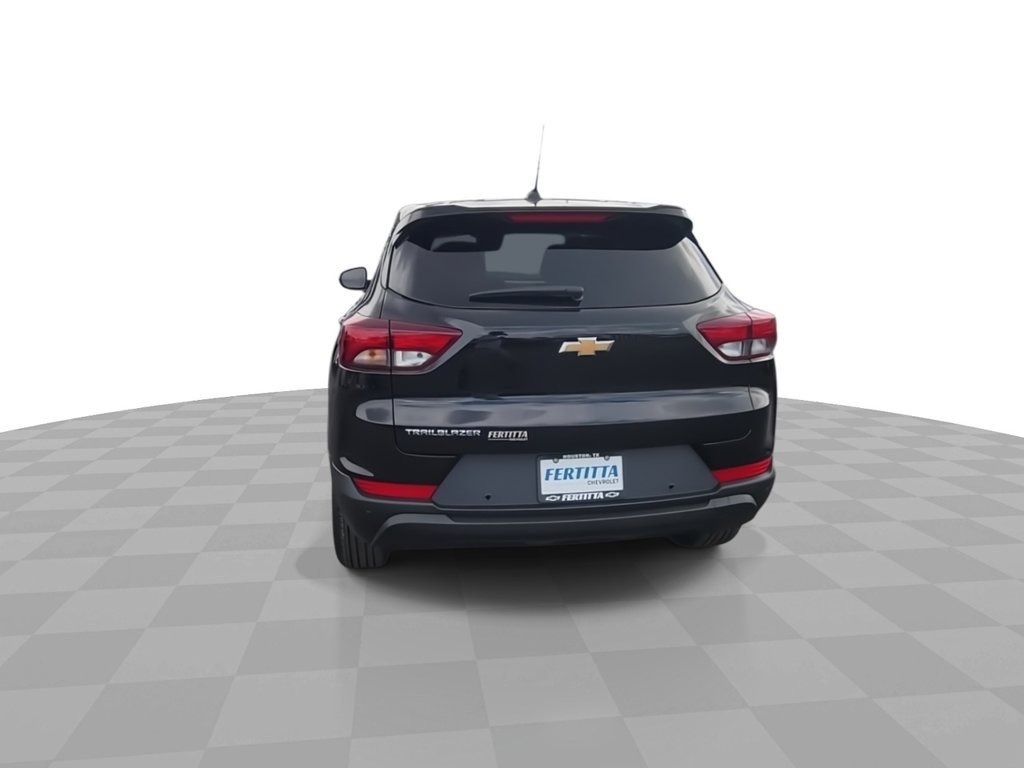 New 2026 Chevrolet TrailBlazer LS w/ LS Convenience Package FWD image 7