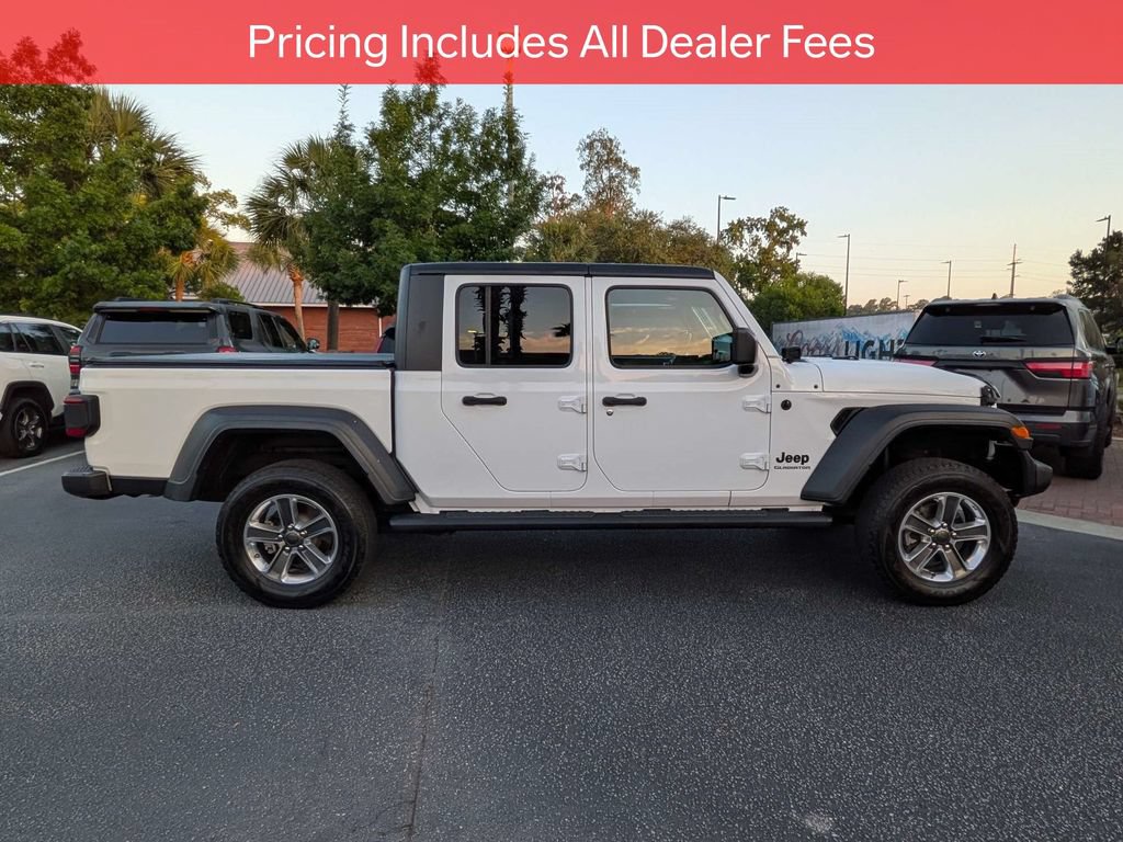 Used 2020 Jeep Gladiator Sport w/ Quick Order Package 24S AWD/4WD image 3