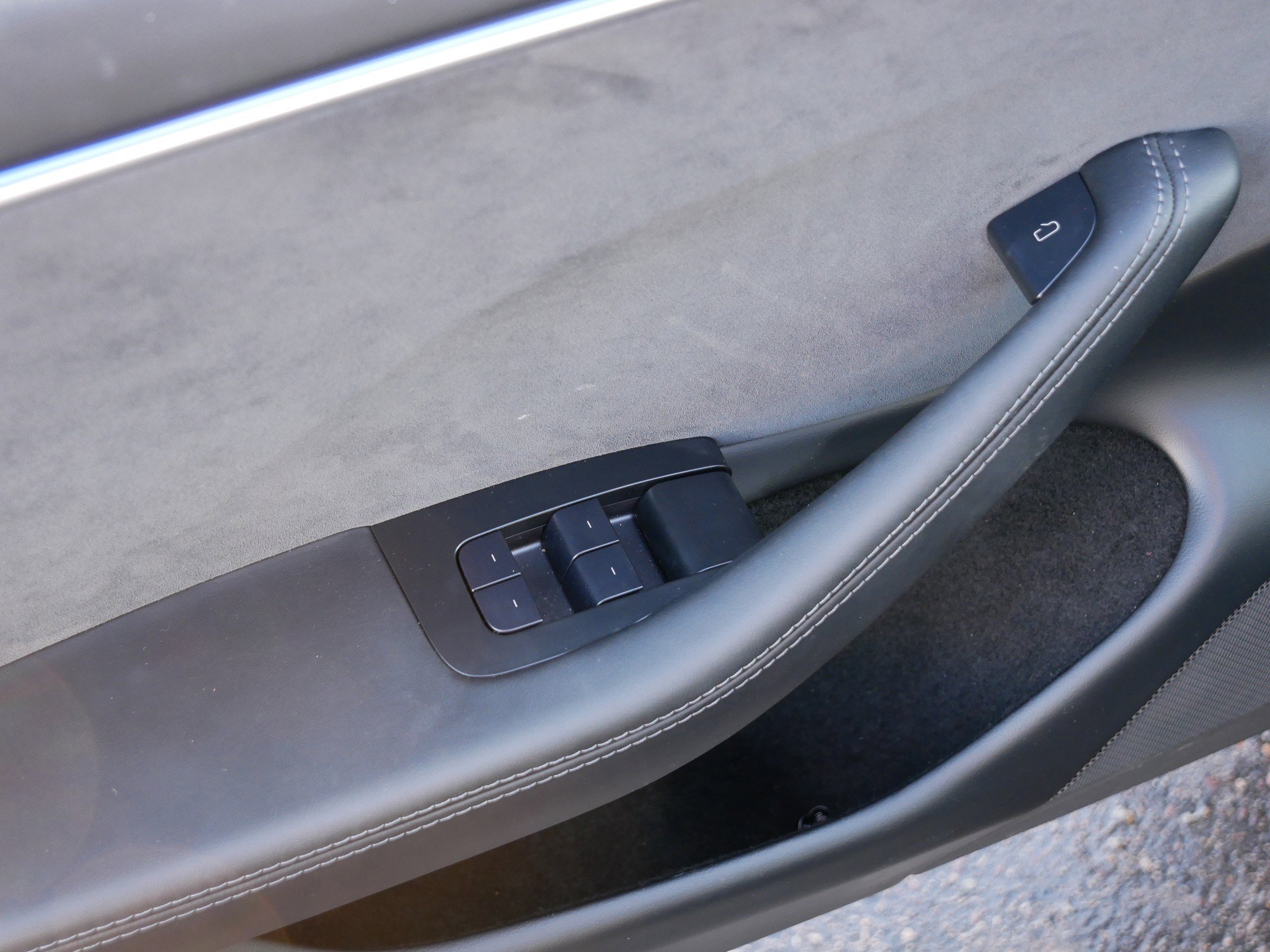 Used 2024 Tesla Model 3 Long Range image 19