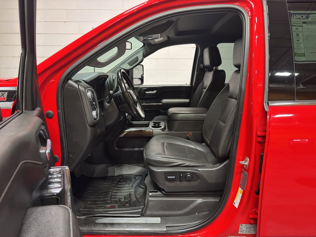 Used 2023 GMC Sierra 3500 SLT w/ SLT Convenience Package image 16