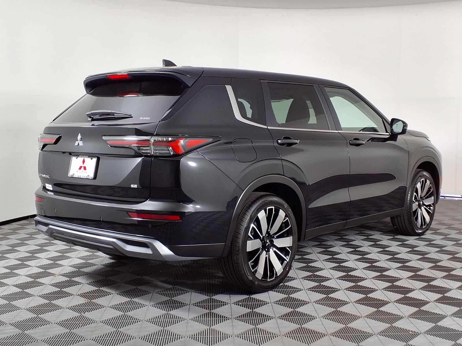New 2026 Mitsubishi Outlander SE AWD/4WD image 26