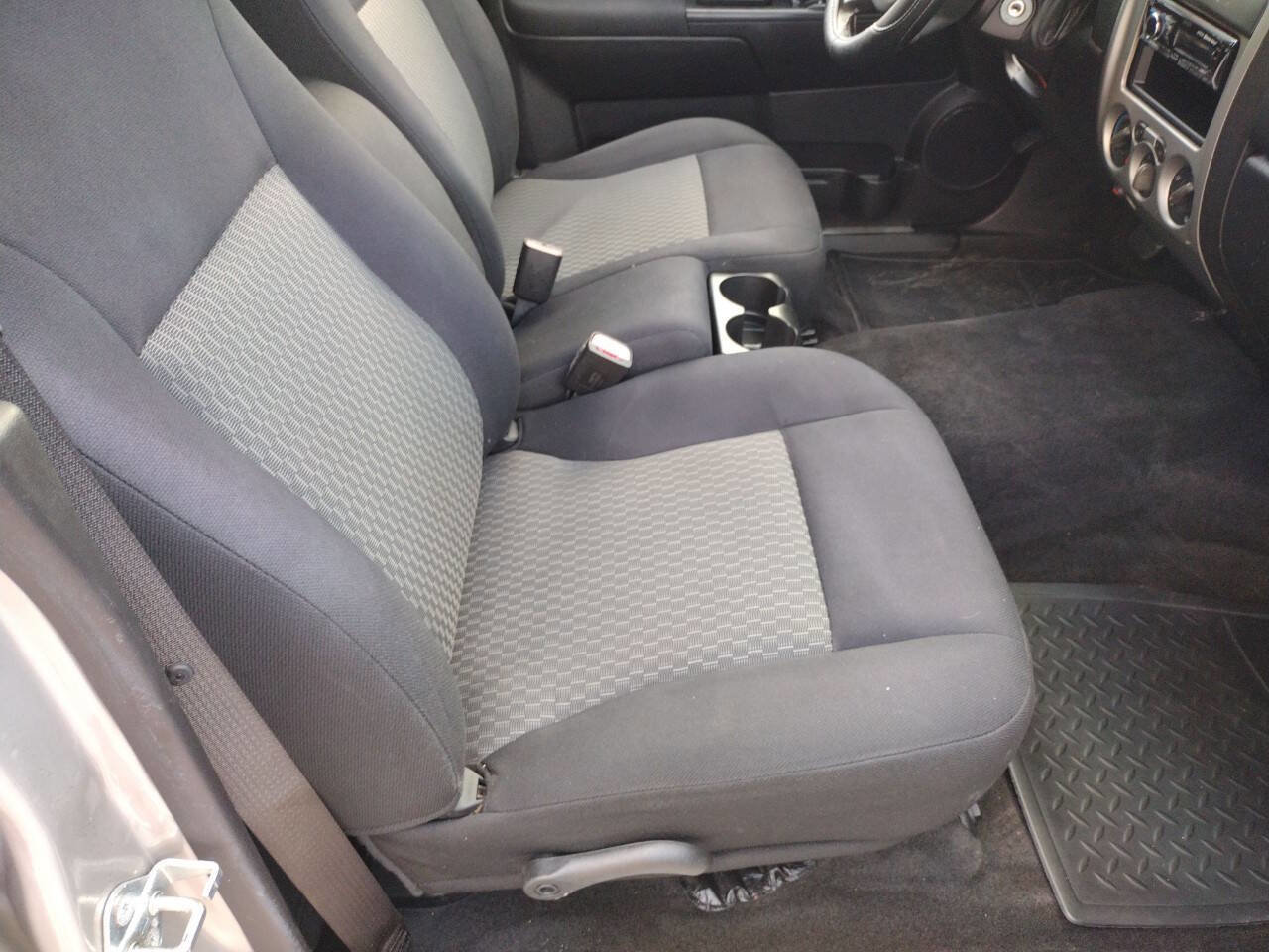 Used 2008 Chevrolet Colorado LT image 12