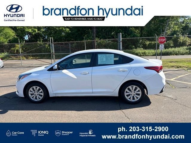 Used 2021 Hyundai Accent SE FWD image 2