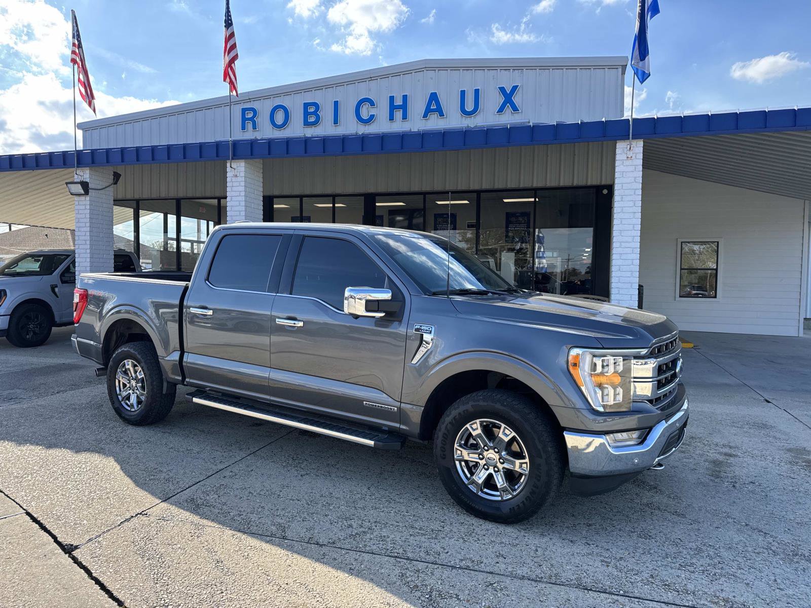 Used 2023 Ford F150 Lariat w/ Trailer Tow Package image 1