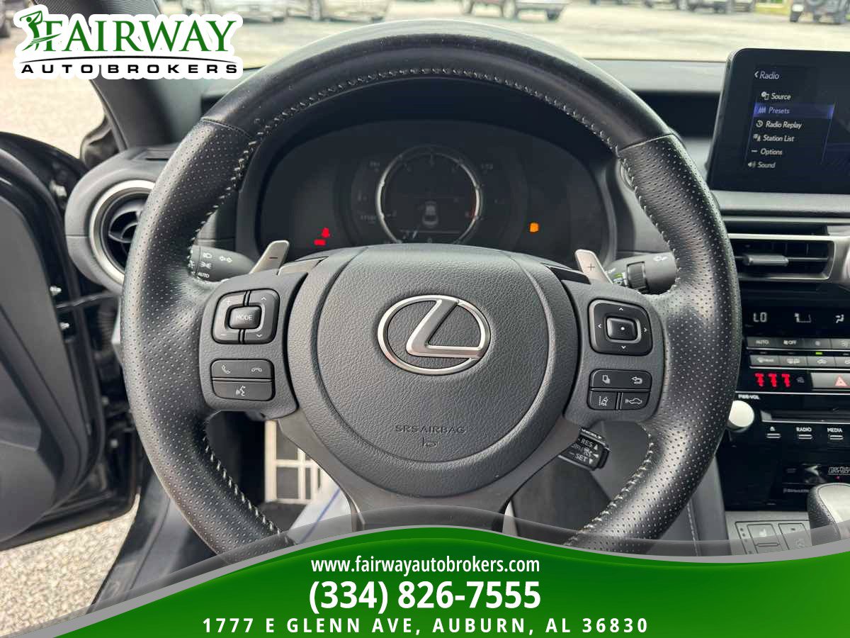 Used 2022 Lexus IS 350 F Sport RWD image 18