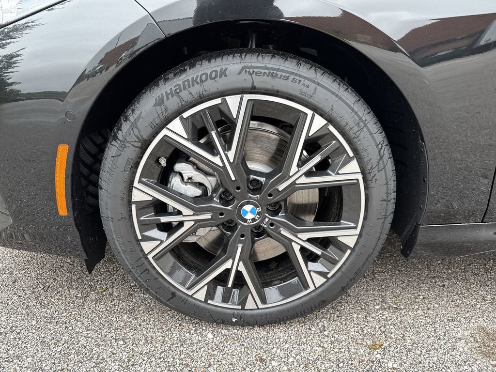 Used 2025 BMW 228i xDrive w/ Premium Package AWD/4WD image 13