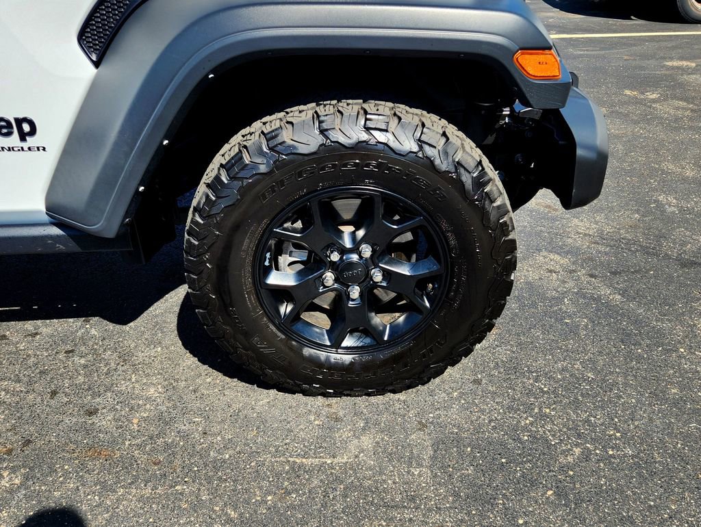 Used 2023 Jeep Wrangler Willys image 10