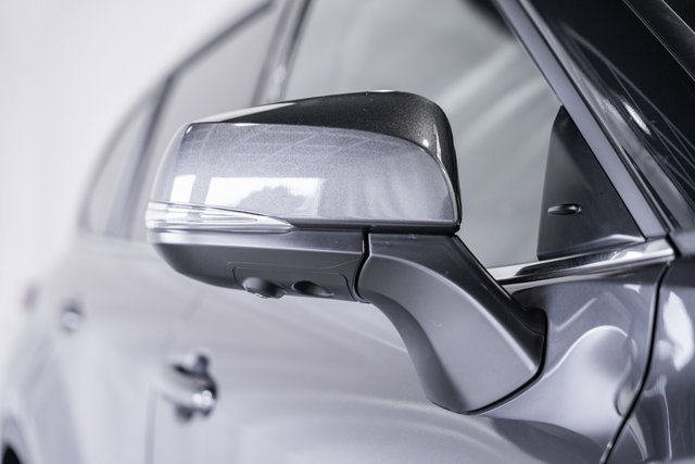 Used 2024 Toyota Highlander Platinum image 15