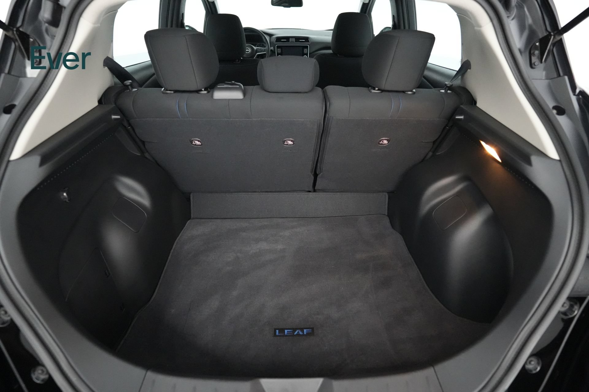 Used 2024 Nissan Leaf SV Plus FWD image 8