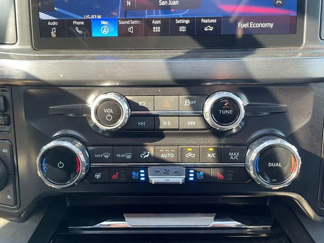 Used 2025 Ford F350 Lariat w/ Chrome Package image 40