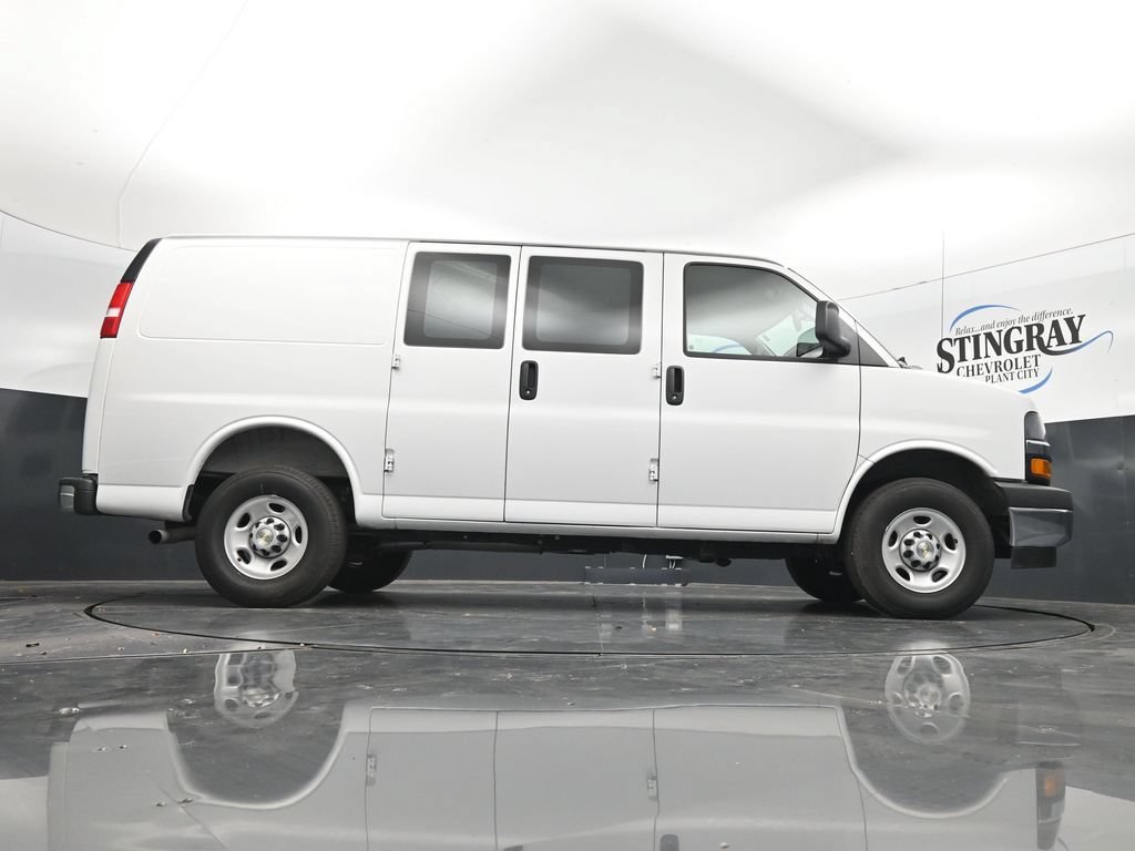 Certified 2025 Chevrolet Express 2500 w/ Driver Convenience Package RWD image 33