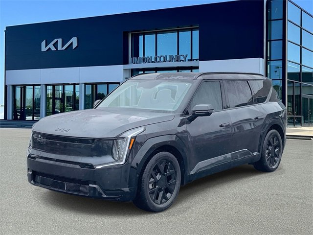 New 2026 Kia EV9 Land w/ Nightfall Edition Package image 3