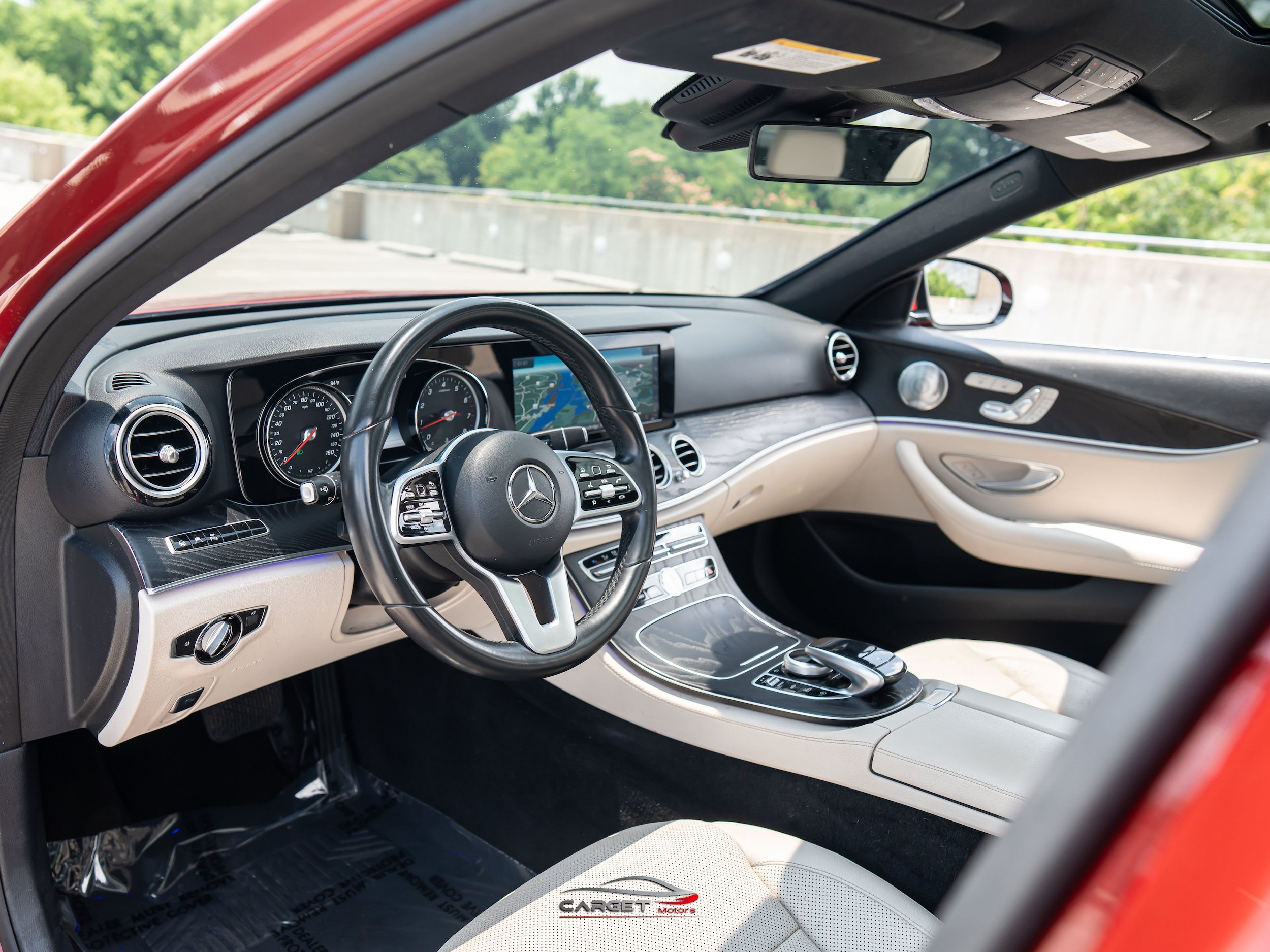 Used 2019 Mercedes-Benz E 300 image 13