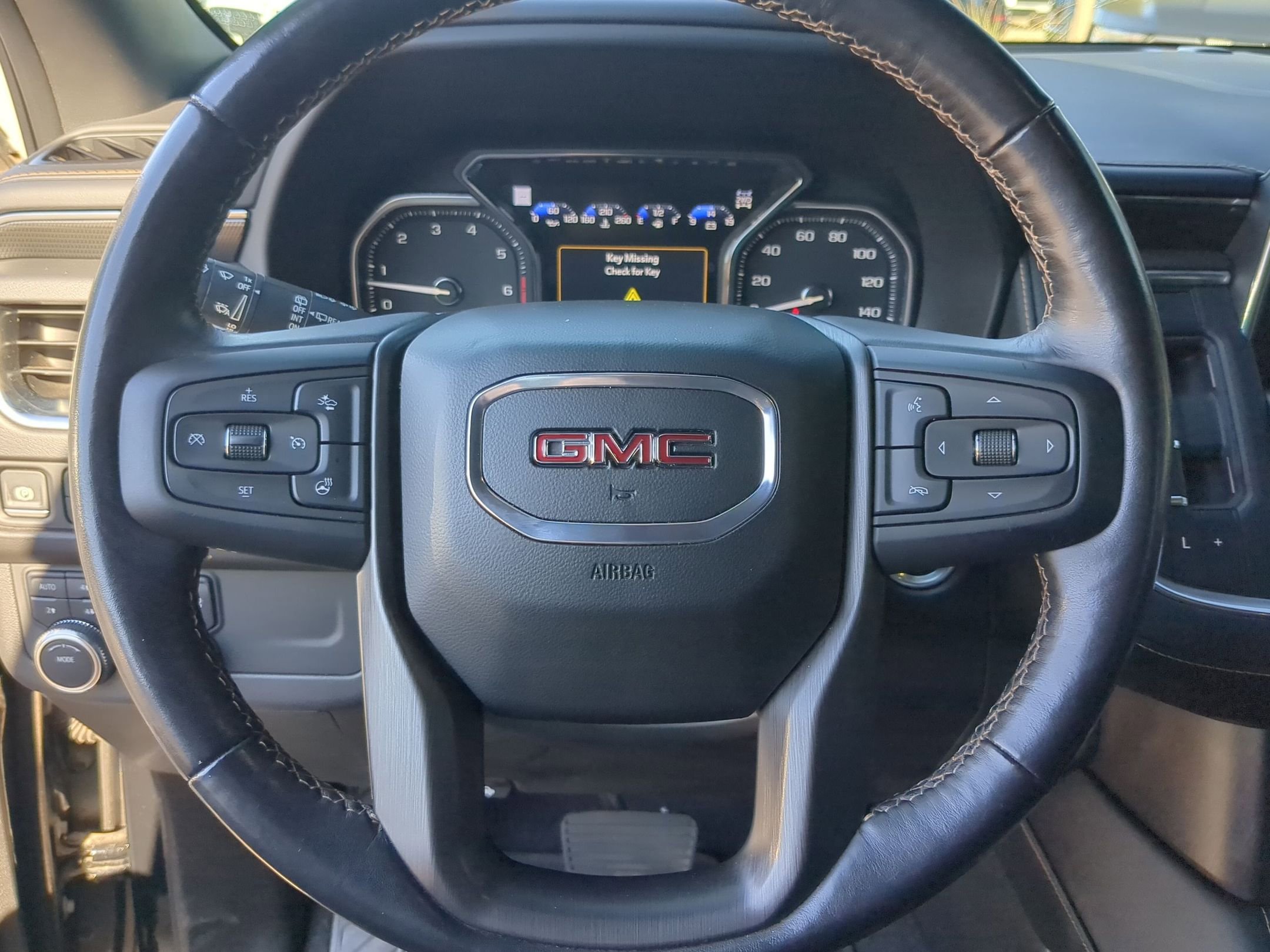 Used 2021 GMC Yukon AT4 w/ Rear Media and Nav Package image 13